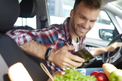 PIRI PIRI запускає доставку — шукаємо курʼєра з власним транспортом!