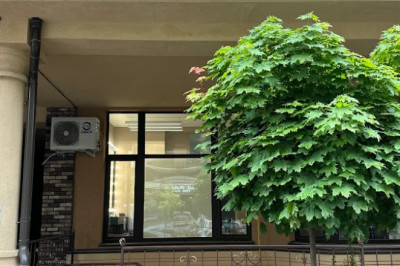 Кальян-бар Humans на Софіївській Борщагівці шукає працівників у свою команд