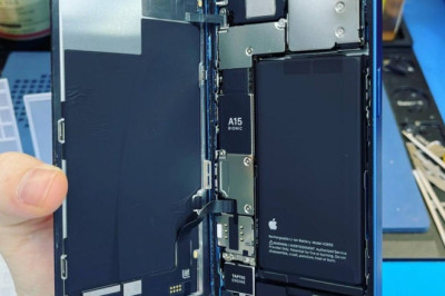 TechnoPoint у ТЦ Маєток - ремонт Apple IPhone, Софіївська Борщагівка,Сагайдачного 20А