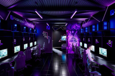 Компʼютерний клуб КІБЕРХАТА - Софіївська Борщагівка, ЖК София, Амосова 61